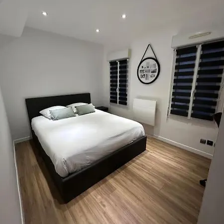 F2 Centre-ville Netflix, Amiens