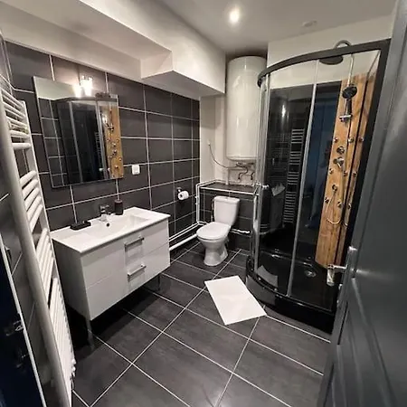 F2 Centre-ville Netflix, Apartment *